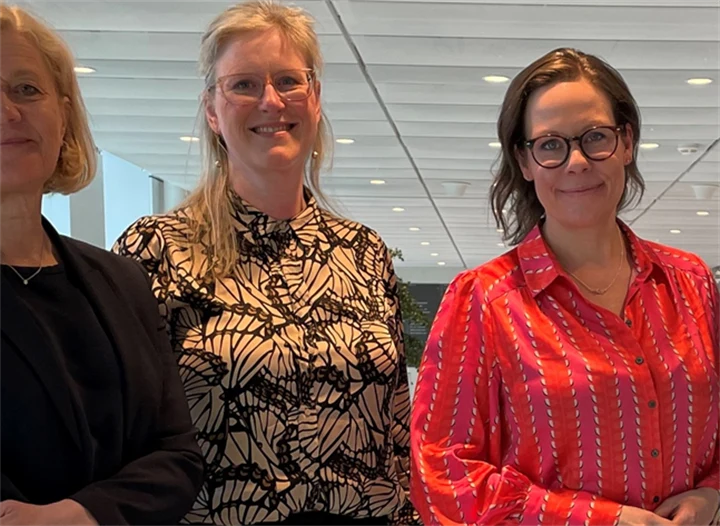 Lena-Liisa Tengblad, vd Gröna arbetsgivare, Emma Terander, chef arbetsmarknad Gröna arbetsgivare, Maria Malmer Stenergard, migrationsminister, och Olle Nykvist, opinionsbildare Gröna arbetsgivare.