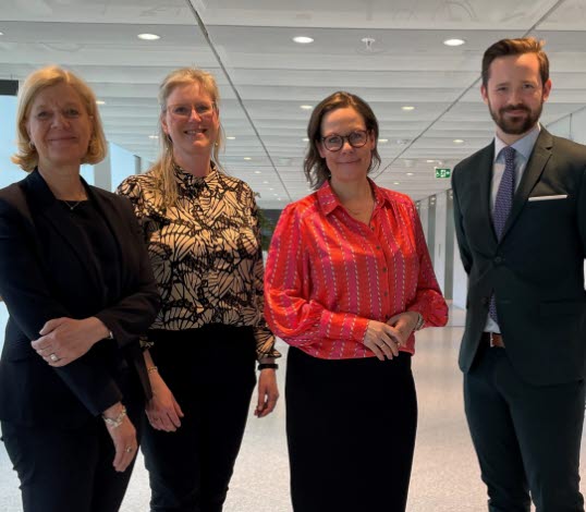 Lena-Liisa Tengblad, vd Gröna arbetsgivare, Emma Terander, chef arbetsmarknad Gröna arbetsgivare, Maria Malmer Stenergard, migrationsminister, och Olle Nykvist, opinionsbildare Gröna arbetsgivare.
