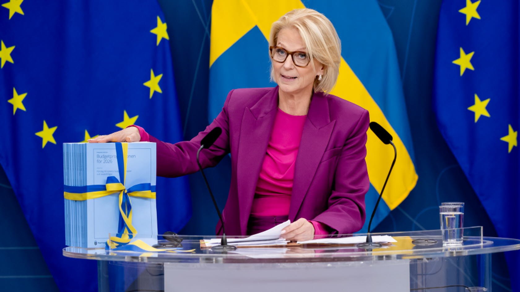 Finansminister Elisabeth Svantesson presenterar budgetpropositionen för 2026.